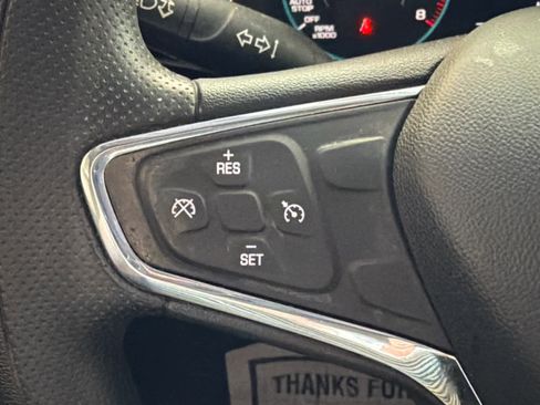 Used 2021 Chevrolet Malibu LT FWD image 32