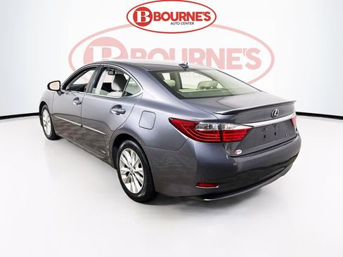 Used 2014 Lexus ES 300h w/ Premium Package w/Bamboo Trim image 9