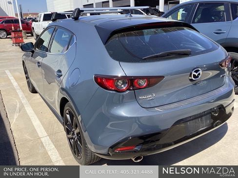 Used 2021 MAZDA MAZDA3 s image 8