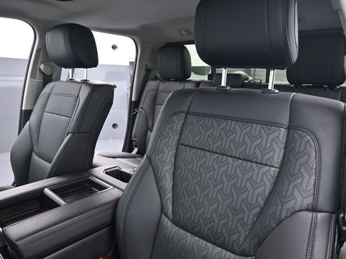 Used 2022 Toyota Tundra Limited image 9