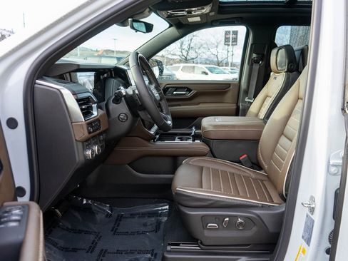 New 2026 GMC Yukon XL Denali Ultimate image 11