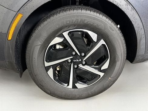 Certified 2023 Kia Sportage LX AWD/4WD image 29