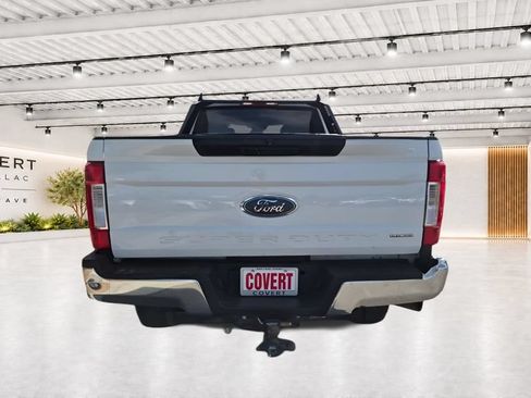Used 2019 Ford F250 XL w/ Power Equipment Group AWD/4WD image 9