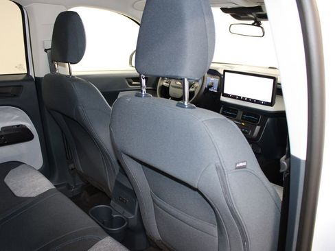 New 2026 Ford Maverick XLT image 28