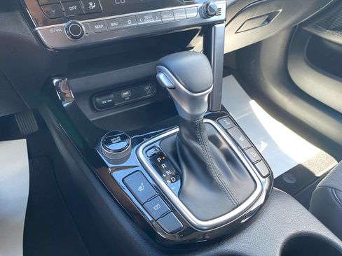 Used 2024 Kia Seltos S AWD/4WD image 28