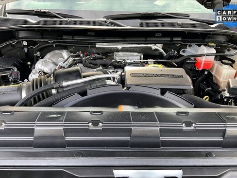 Used 2023 GMC Sierra 2500 SLT w/ SLT Premium Package image 9