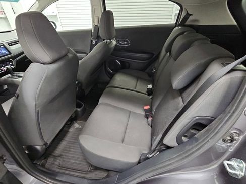 Used 2021 Honda HR-V EX image 31