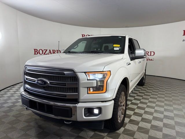 Used 2017 Ford F150 Platinum w/ Equipment Group 701A Luxury AWD/4WD image 4