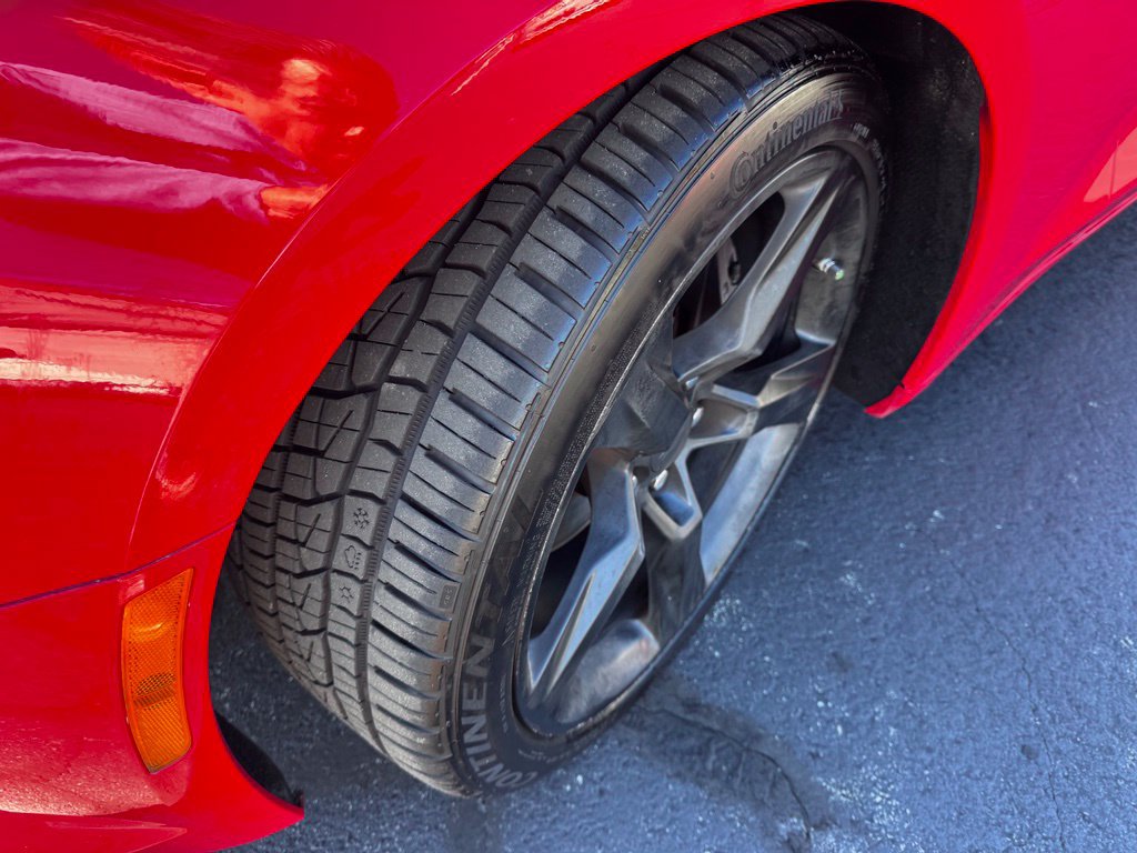 Used 2016 Chevrolet Camaro SS RWD image 16