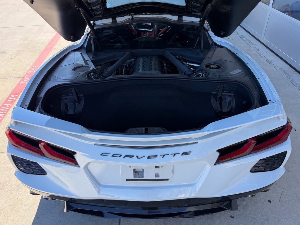 Used 2021 Chevrolet Corvette Stingray Preferred Cpe w/ Z51 Performance Package RWD image 30