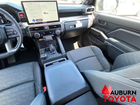 New 2026 Toyota 4Runner TRD Off-Road Premium w/ Tow Technology Package AWD/4WD image 25