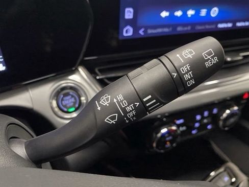 New 2026 Chevrolet Trax LT w/ Driver Confidence Package FWD image 31
