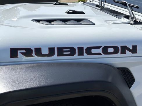 Used 2021 Jeep Wrangler Unlimited Rubicon AWD/4WD image 14