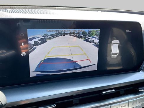 Used 2025 Kia Telluride S FWD image 25