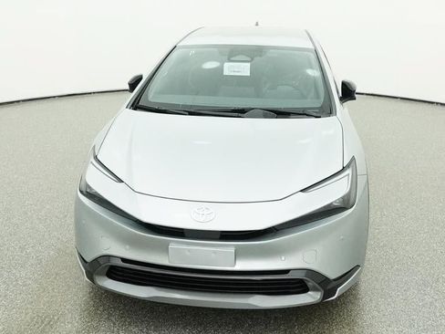New 2027 Toyota Prius XLE FWD image 15