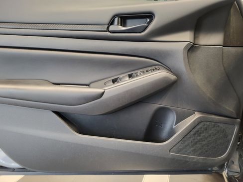 Used 2023 Nissan Altima 2.5 S FWD image 27