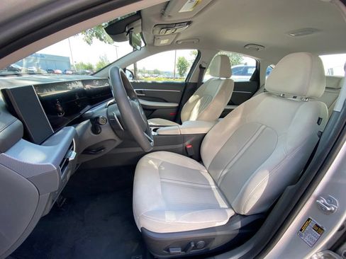 Used 2025 Hyundai Sonata SEL FWD image 25
