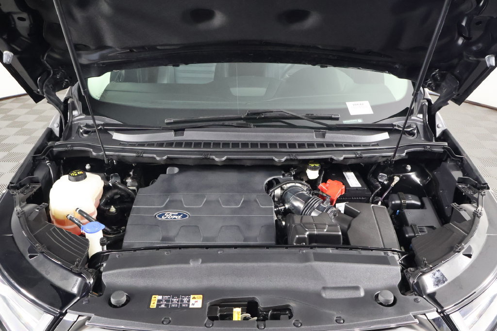 Used 2015 Ford Edge SEL w/ Equipment Group 201A FWD image 15