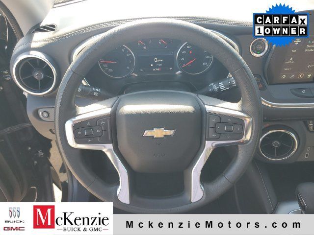 Used 2025 Chevrolet Blazer LT FWD image 11