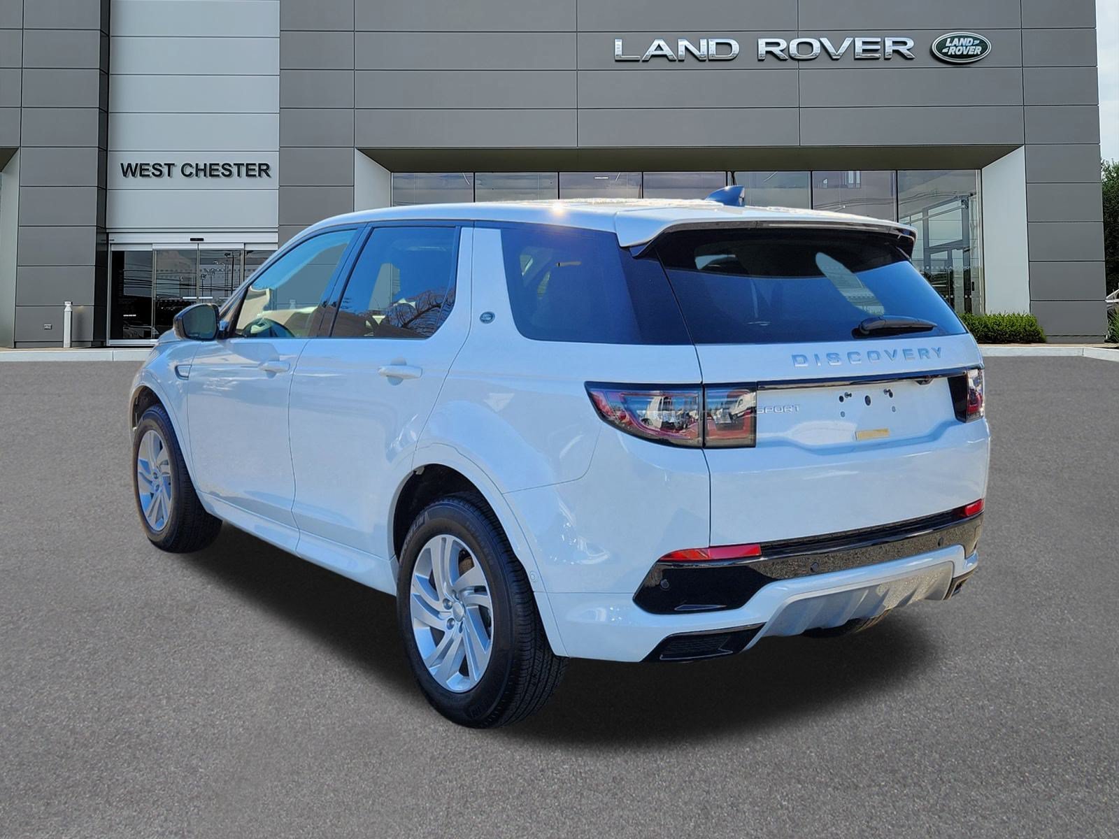 Certified 2024 Land Rover Discovery Sport S AWD/4WD image 3