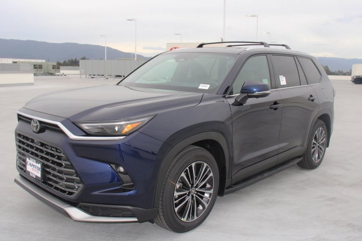 New 2026 Toyota Grand Highlander AWD Hybrid image 6