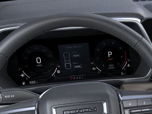 New 2026 GMC Canyon Denali image 19