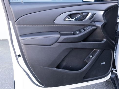 Used 2020 Chevrolet Traverse Premier w/ Redline Edition image 15