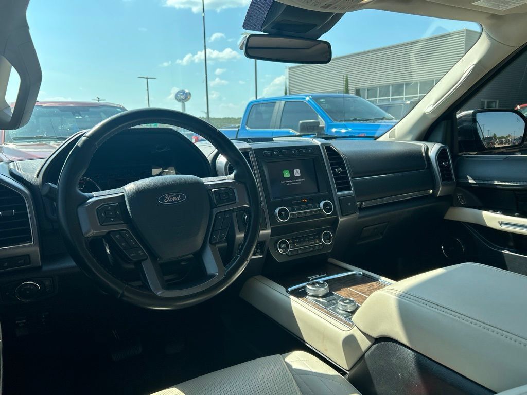 Used 2019 Ford Expedition Platinum AWD/4WD image 7