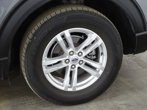 Used 2021 Ford Explorer XLT w/ Equipment Group 202A image 42