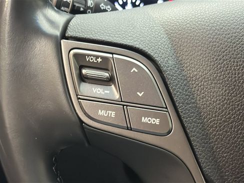 Used 2018 Hyundai Santa Fe Sport 2.0T FWD image 23