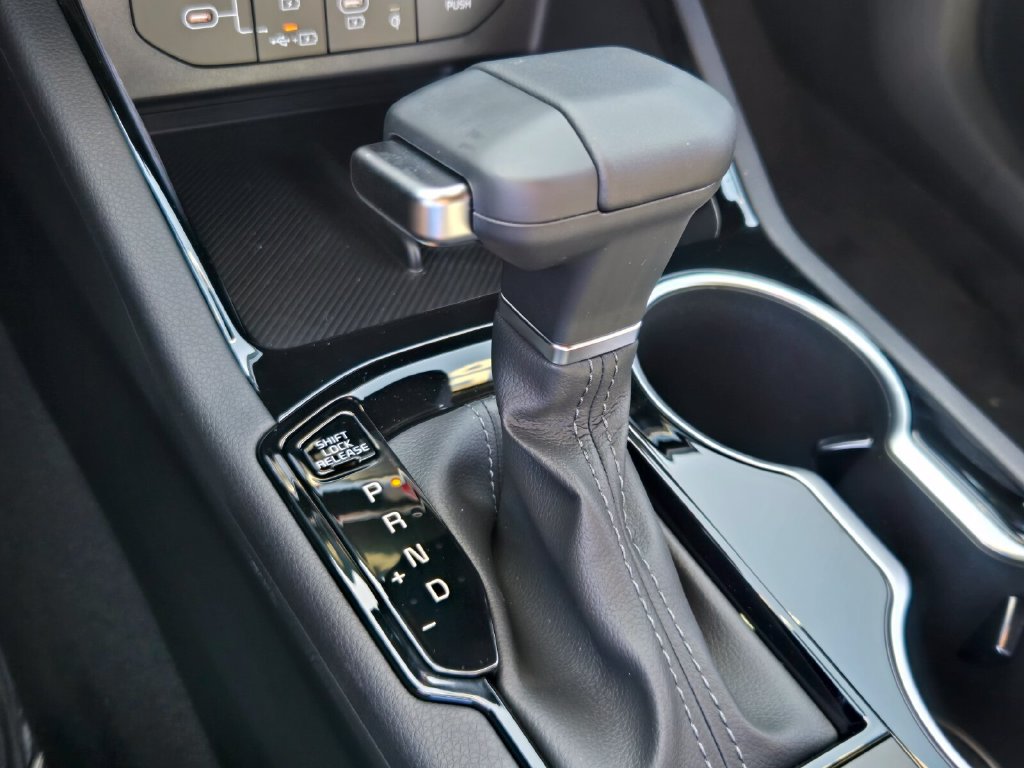 New 2027 Kia K5 GT w/ GT1 Package FWD image 13