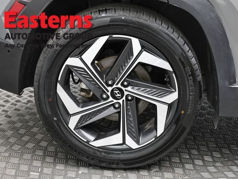 Used 2024 Hyundai Tucson Limited image 33