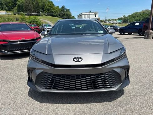 Used 2026 Toyota Camry SE w/ Convenience Package AWD/4WD image 2