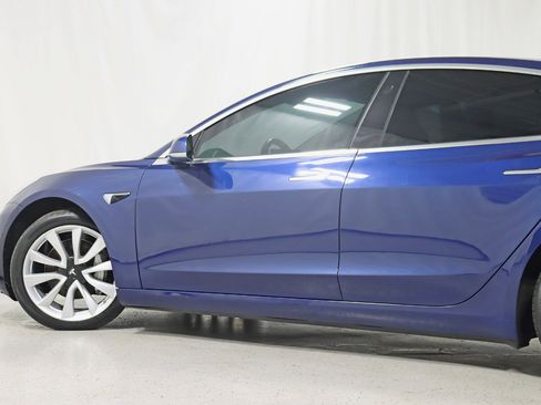 Used 2018 Tesla Model 3 Long Range image 11