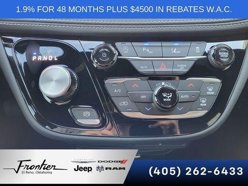 New 2026 Chrysler Pacifica Select w/ S Appearance Package FWD image 20