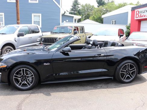 Used 2022 Ford Mustang GT Premium RWD image 2