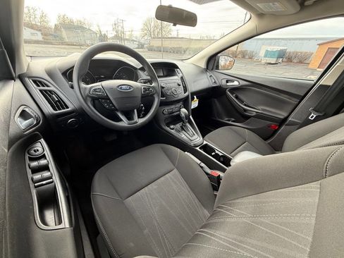 Used 2018 Ford Focus SE image 9