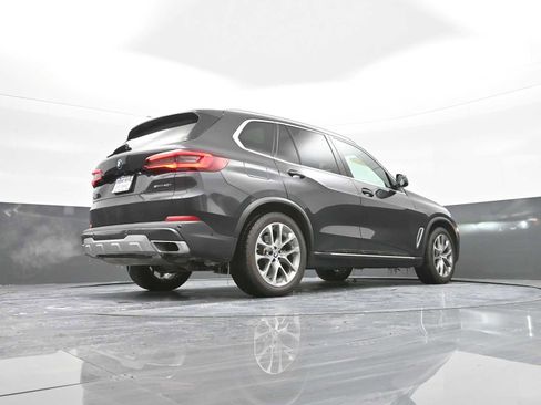 Used 2023 BMW X5 sDrive40i w/ Premium Package image 42