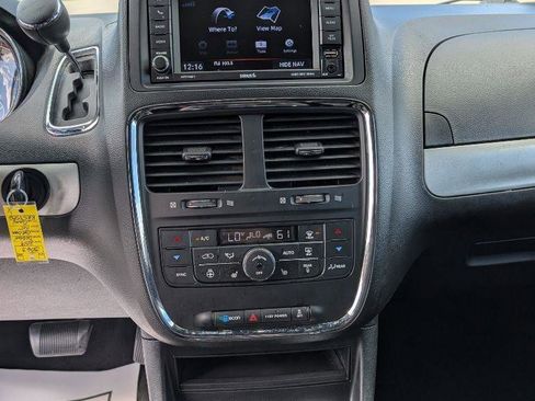 Used 2019 Dodge Grand Caravan GT image 10