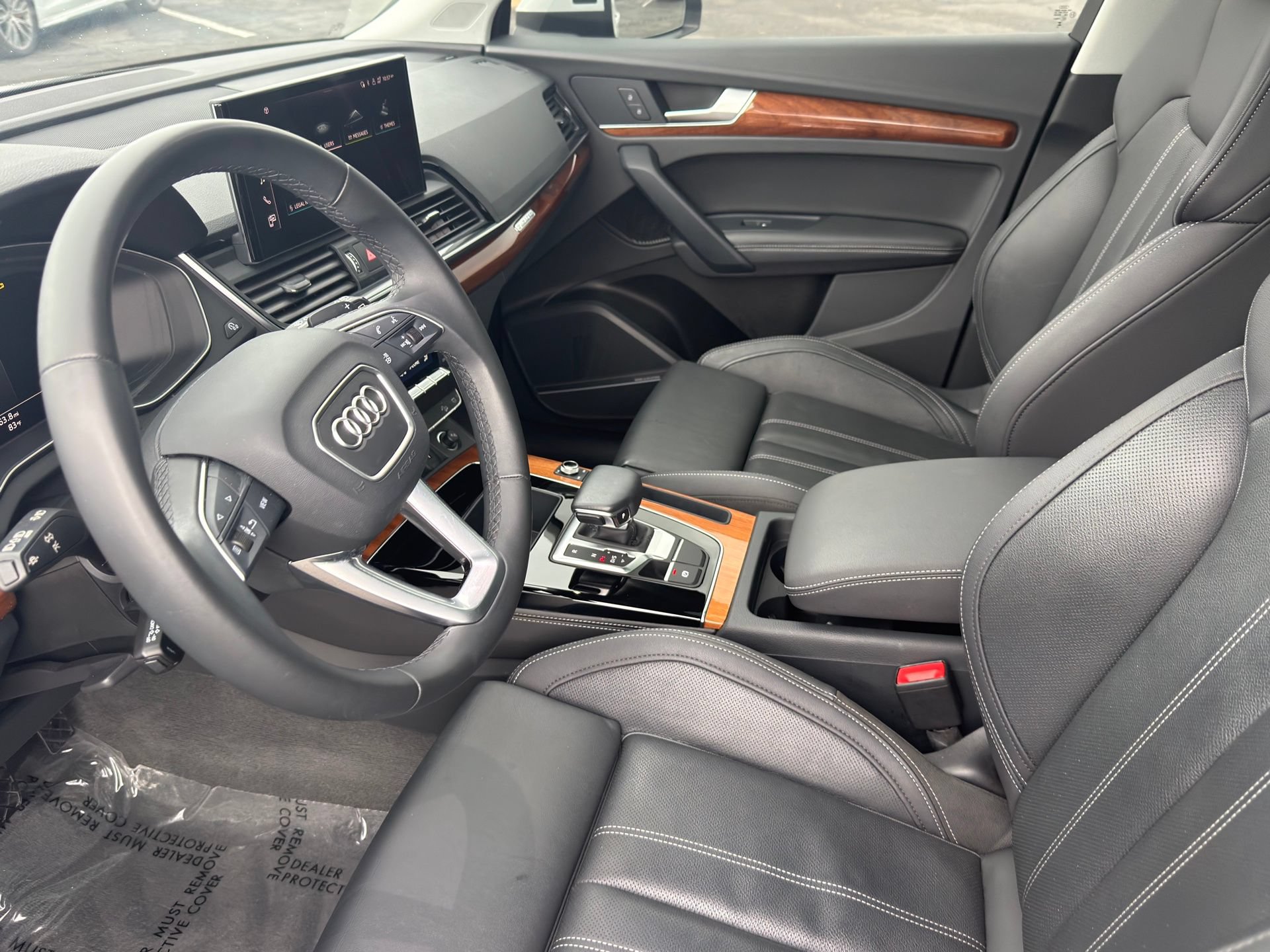 Used 2023 Audi Q5 2.0T Premium Plus w/ Premium Plus Package AWD/4WD image 13