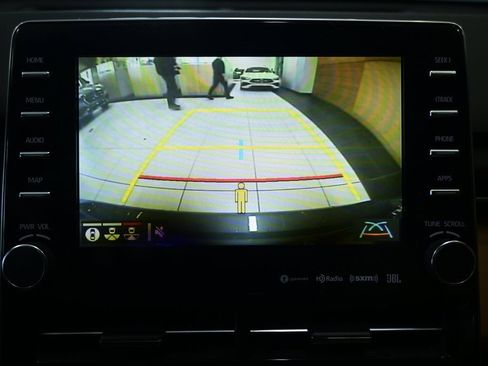 Used 2019 Toyota Avalon Touring image 21