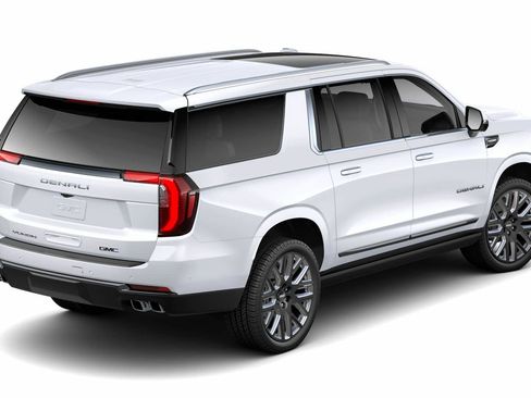 New 2026 GMC Yukon XL Denali Ultimate AWD/4WD image 3