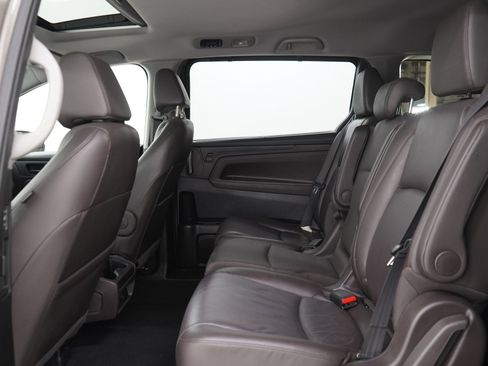 Used 2018 Honda Odyssey EX-L image 20