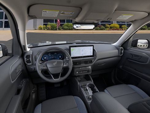 New 2025 Ford Bronco Sport Outer Banks image 9