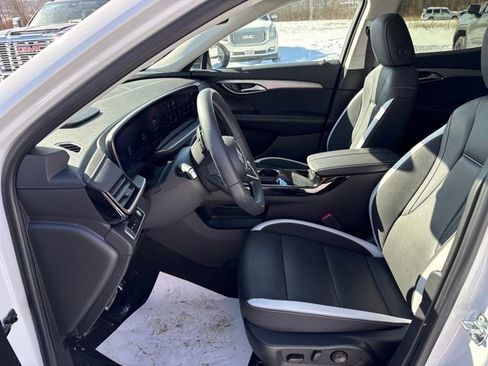 Used 2025 Buick Envision Sport Touring image 7