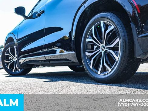 Used 2025 Toyota Crown Signia image 17