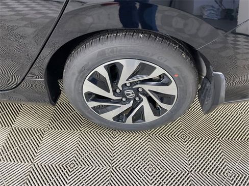 Certified 2019 Honda Civic LX image 20