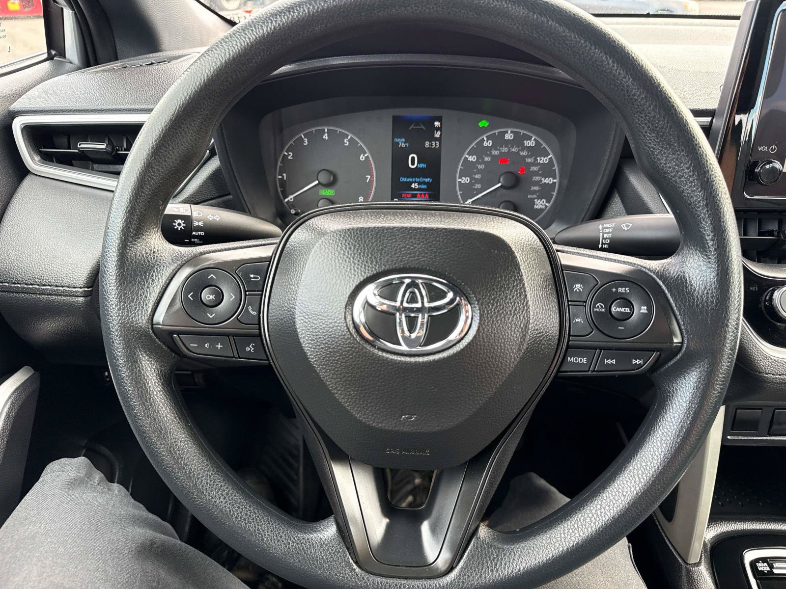 Used 2025 Toyota Corolla Cross AWD Hybrid image 26