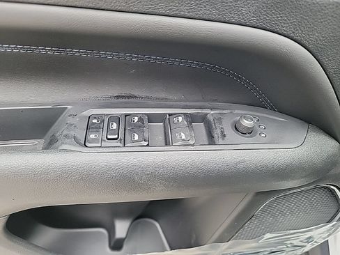 New 2026 Jeep Compass Limited AWD/4WD image 10