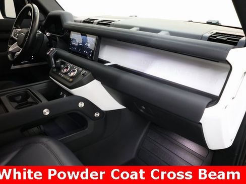 Used 2023 Land Rover Defender 110 SE image 33